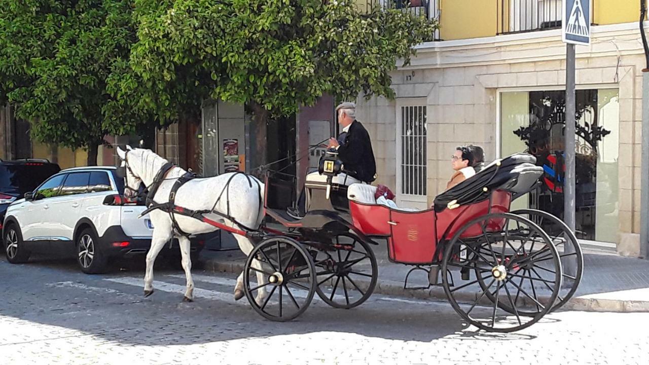 Sherryflat Paralejo 10 - Parking Jerez de la Frontera Exterior foto